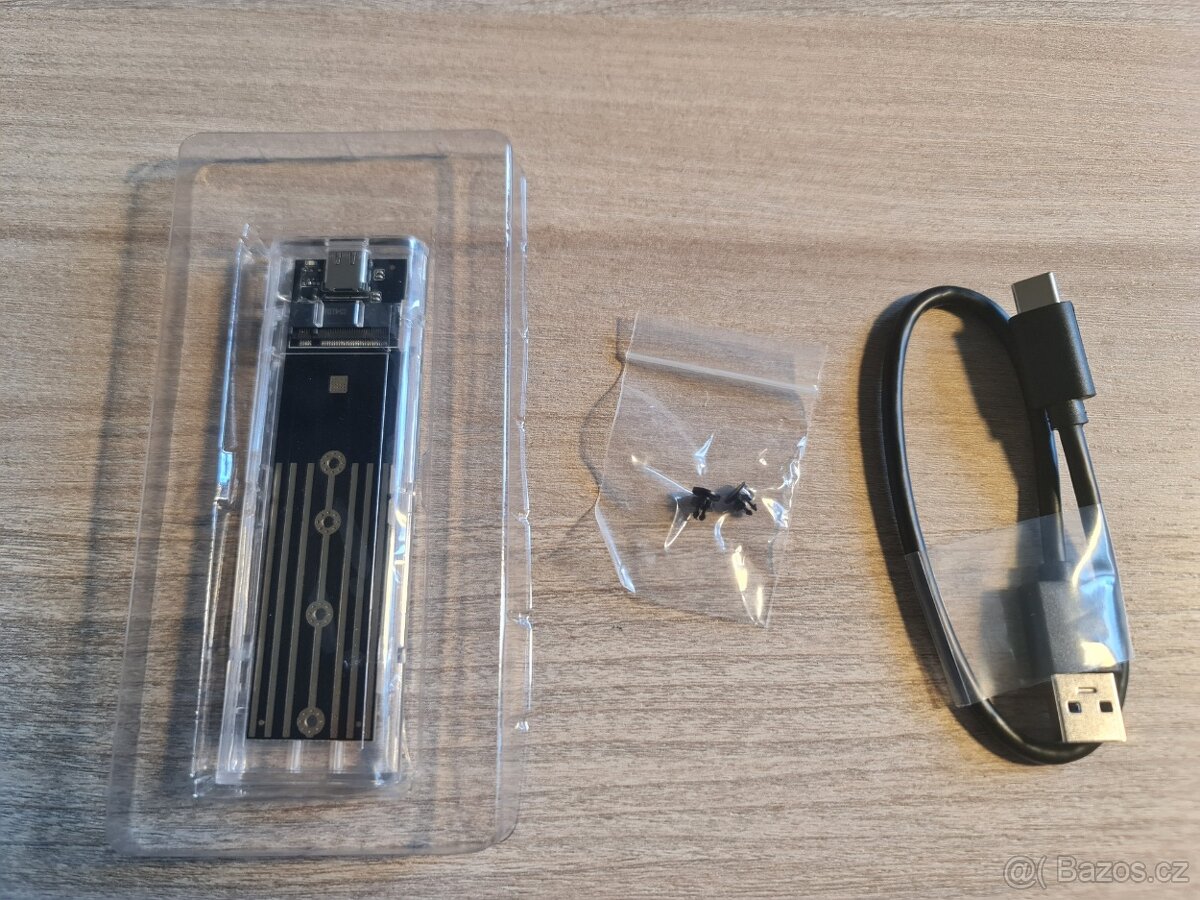 USB průhledný adaptér pro M.2 SATA/NGFF SSD nový - 2