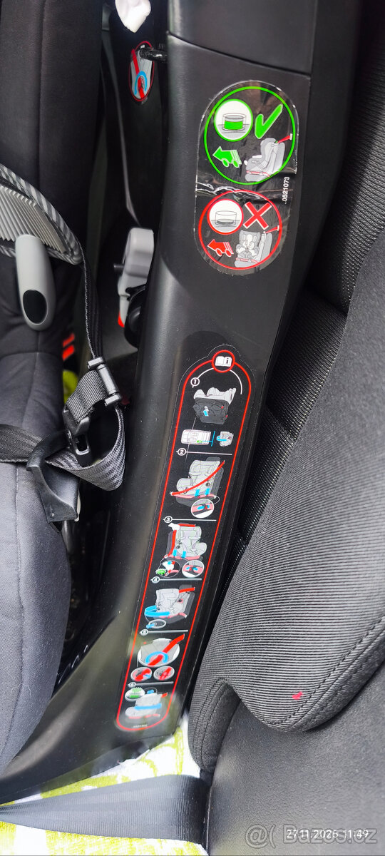 Dětská otočná autosedačka Maxi Cosi - 2