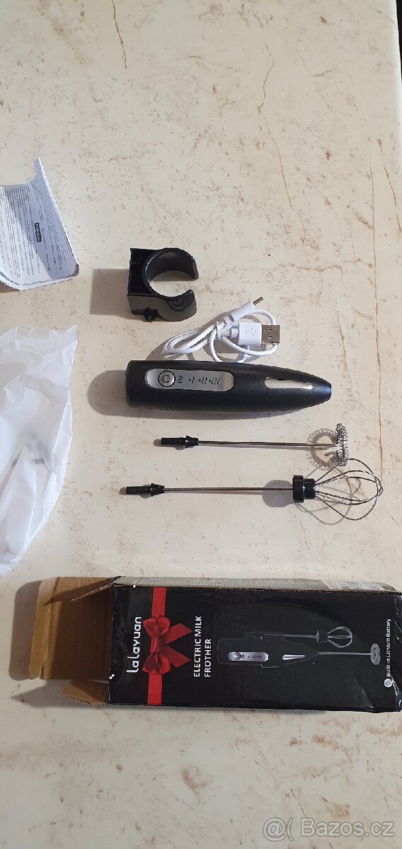 Metla na vajíčka, mléko - 2