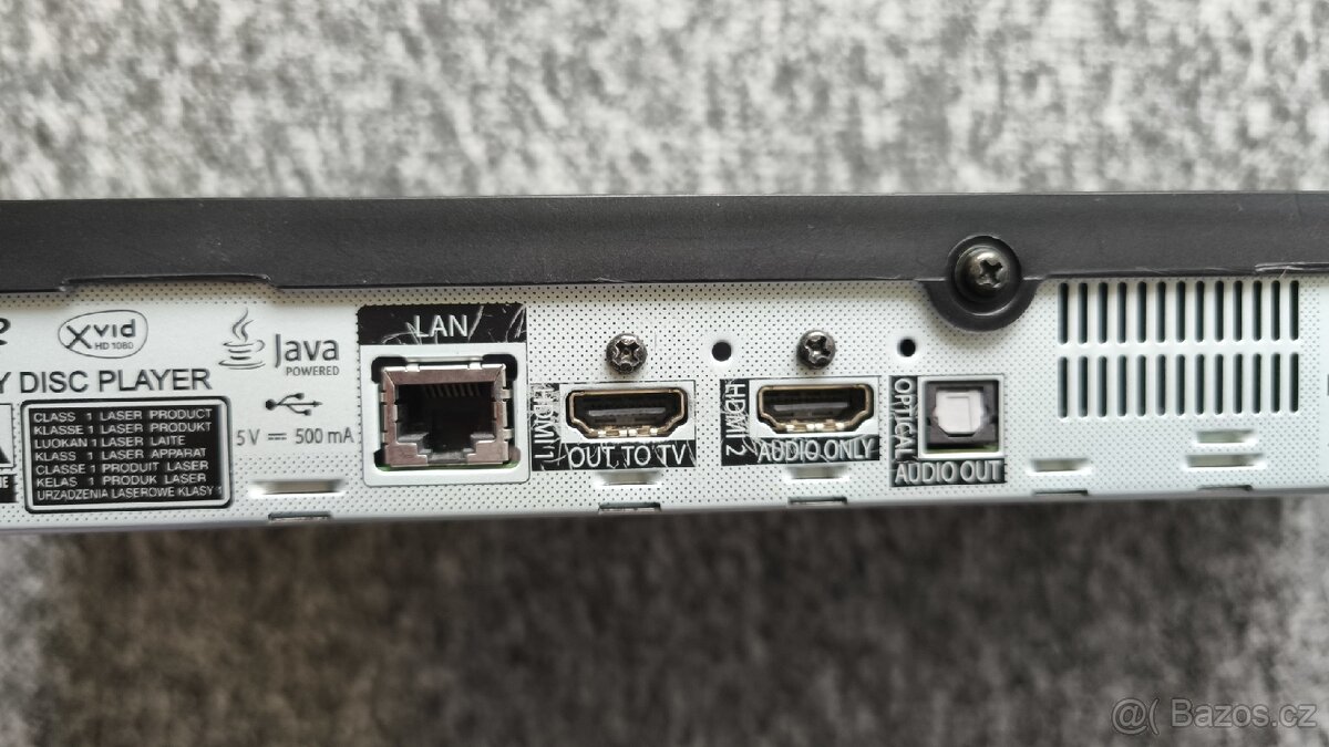 LG UBK 90 UHD Blu-Ray přehrávač - 2