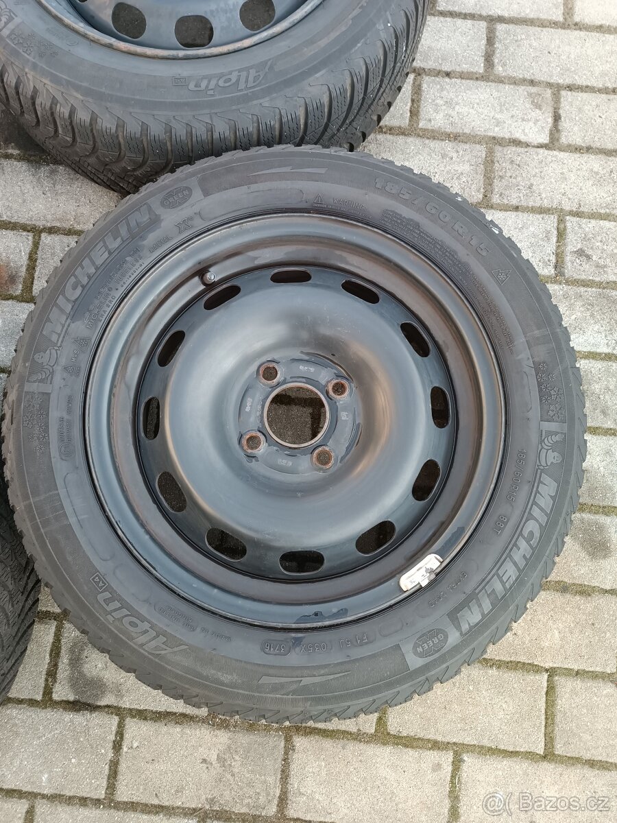 467. Zimní sada Ford 185/60 R15 - 2