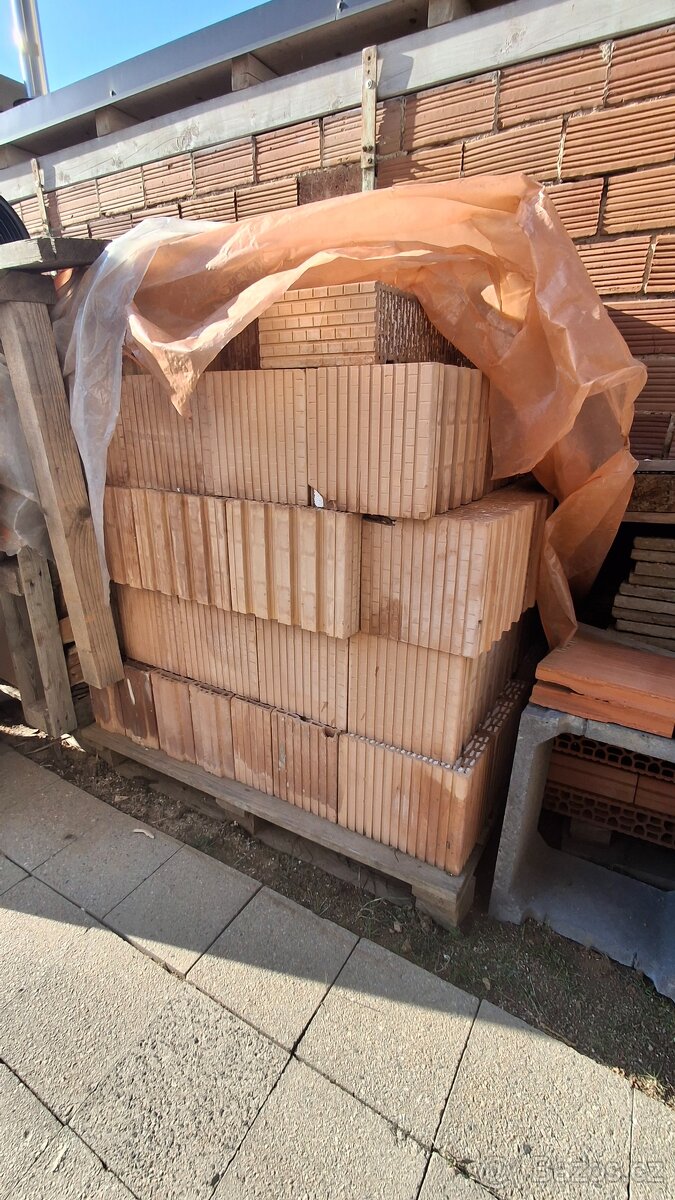 Cihly heluz - prodej - 2