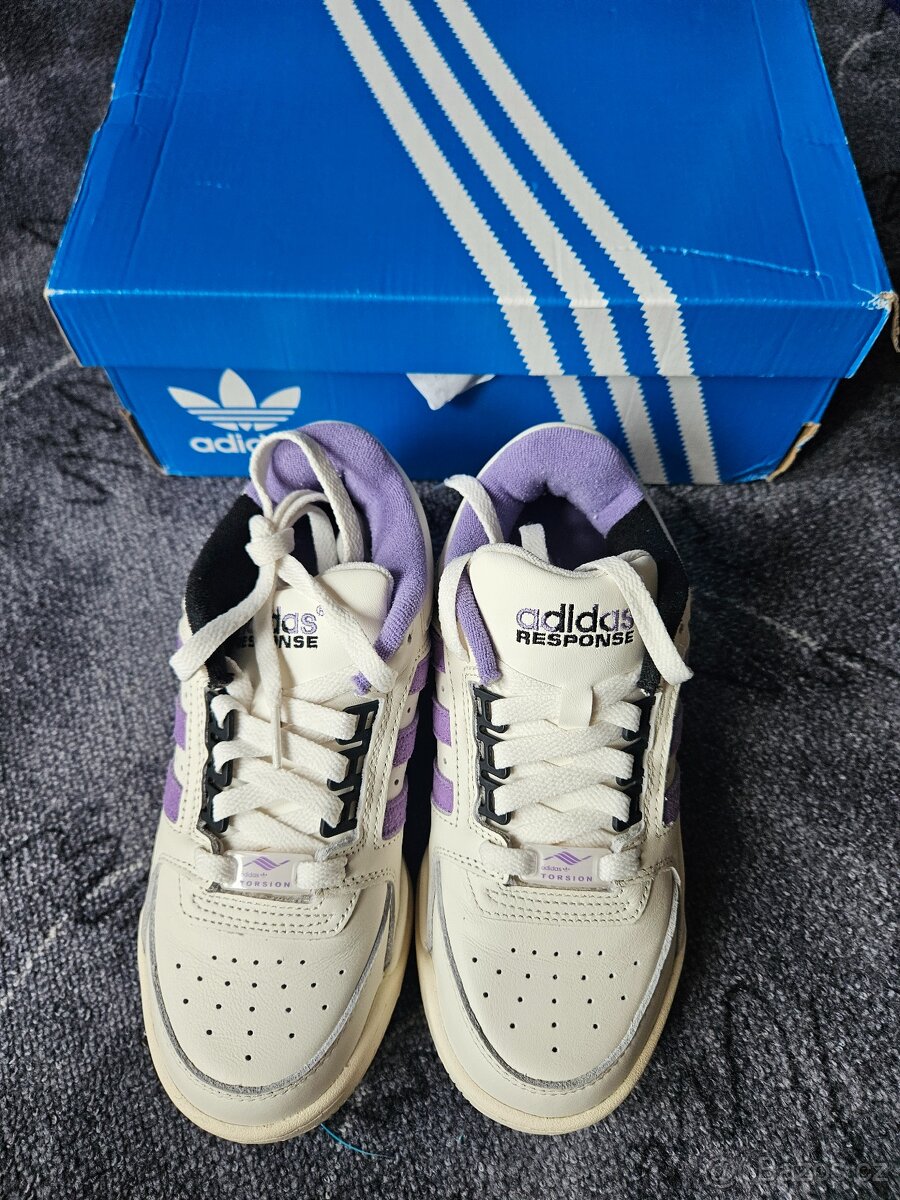 Tenisky adidas response - 2