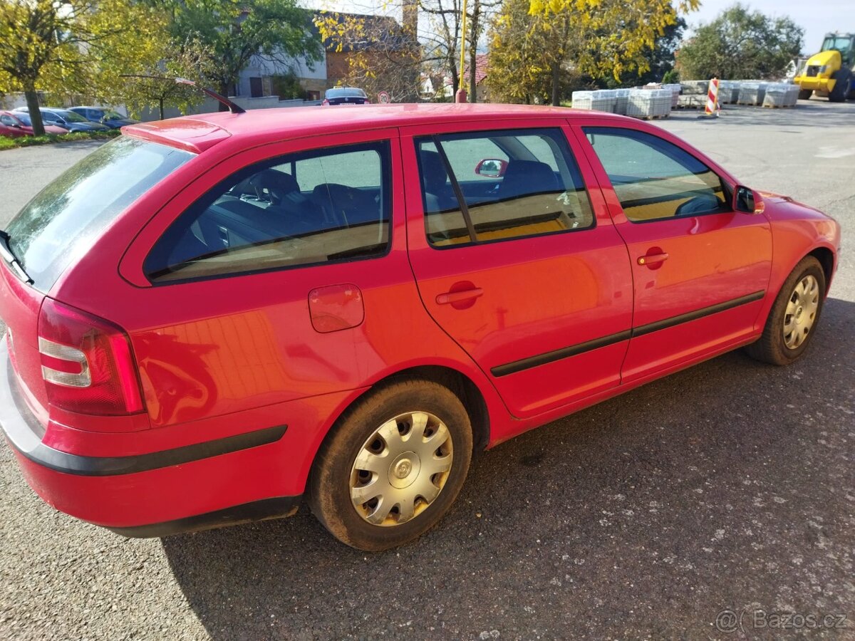 Škoda Octavia II - 2