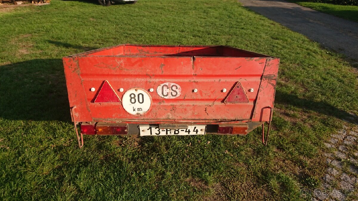 Vozík za auto na malých kolech - 2