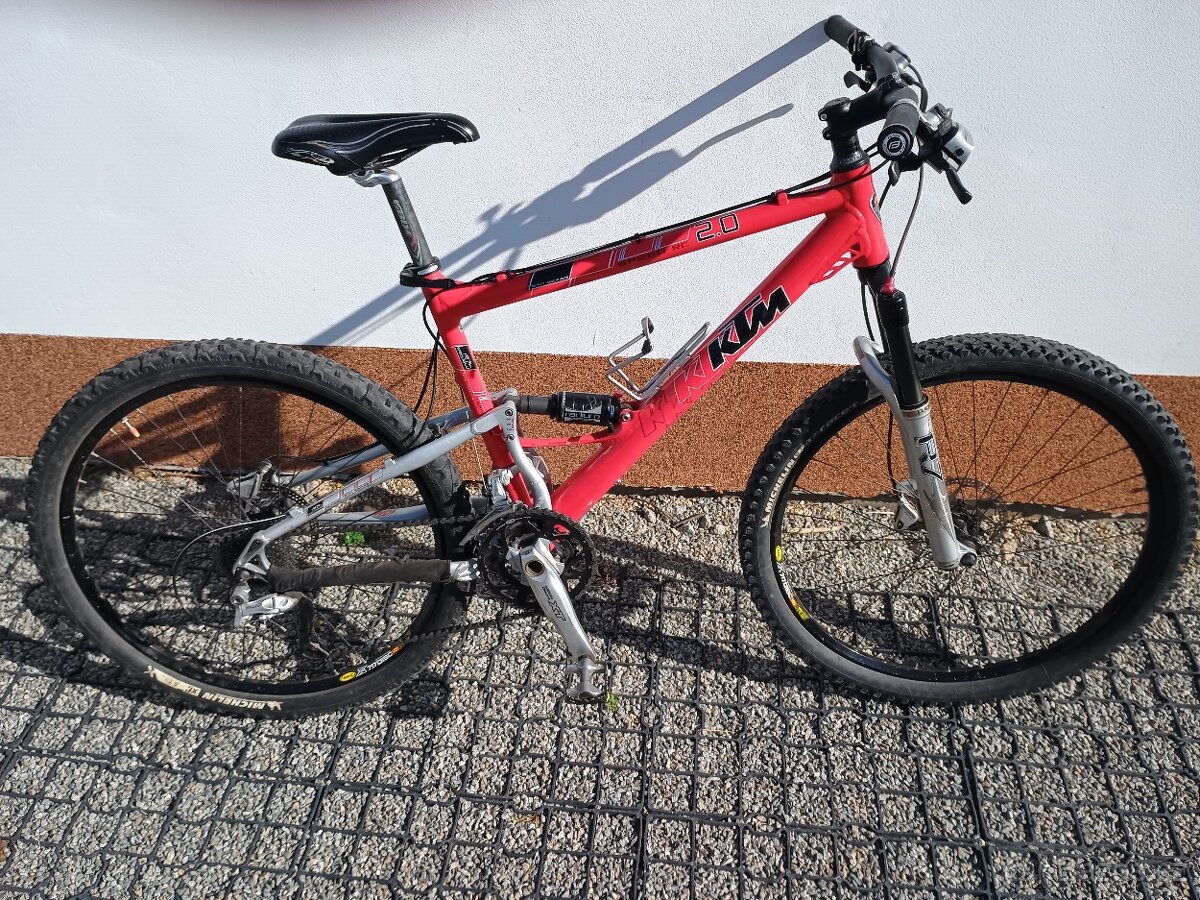 Celoodpružené kolo KTM - 2