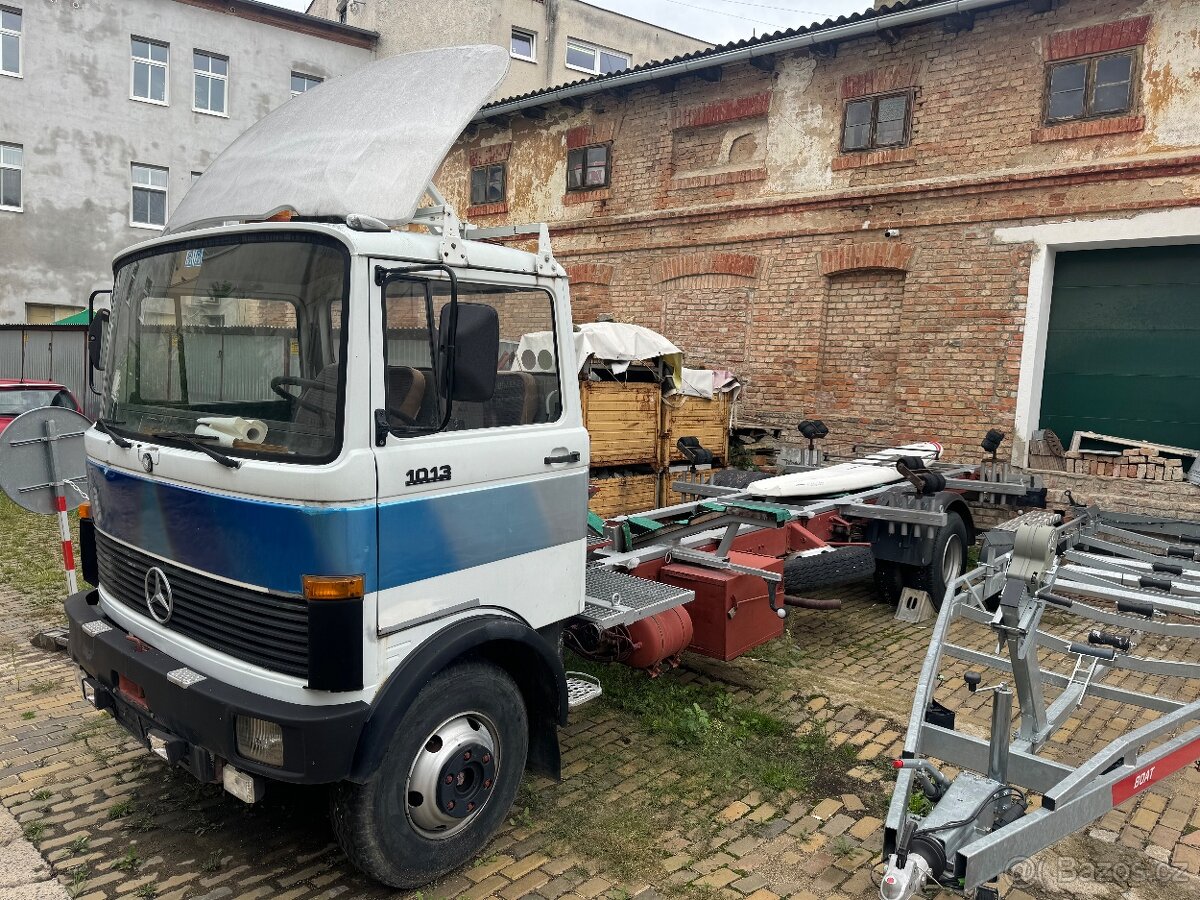 Mercedes Benz LP 1013 přepravník lodí - 2