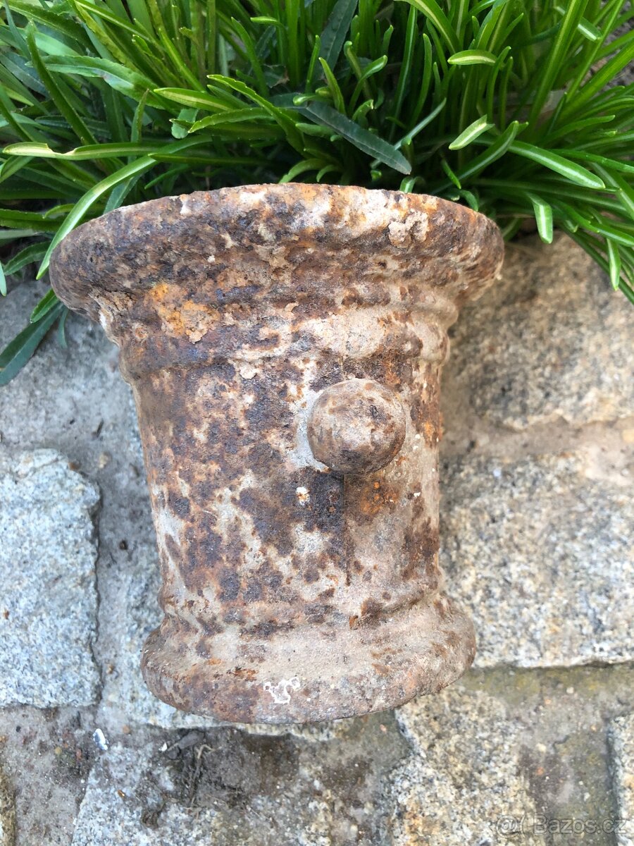 Starožitný hmoždíř - 2