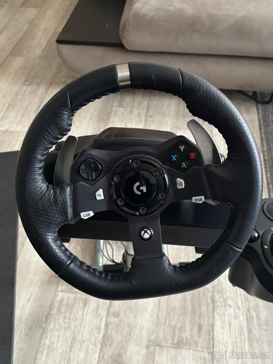 Logitech G920 Driving Force + stojan + řadící páka - 2