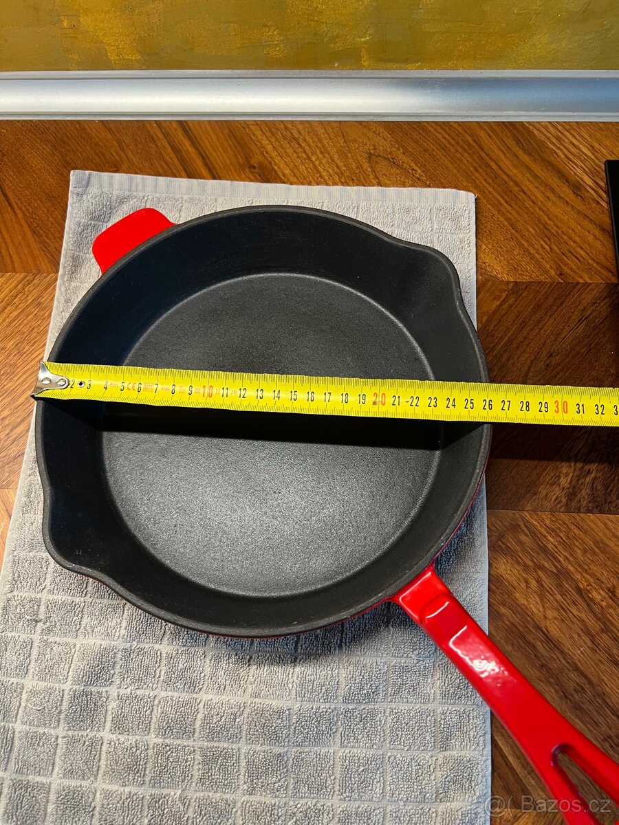 Litinová pánev - 2