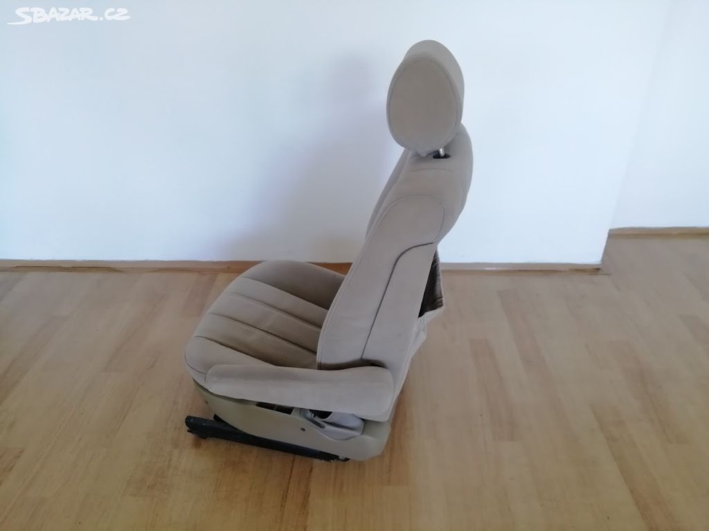 BMW E32, E34 - sedačka v elektrice - 2