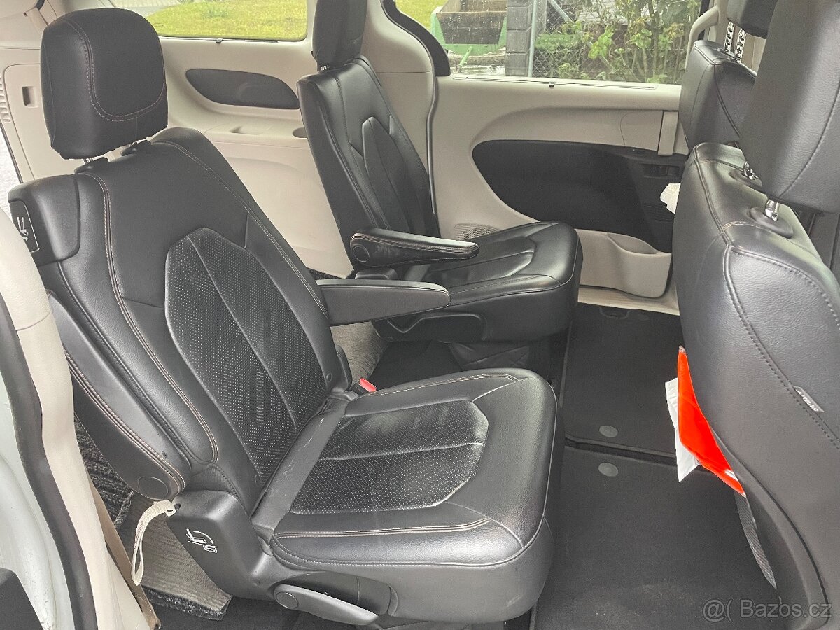 Chrysler Pacifica 3,6L V6 - 2