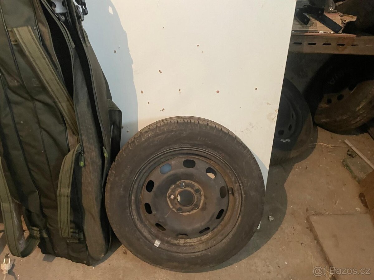 Pneu Fabia 185/60R14 - 2