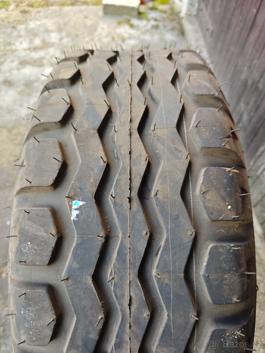 Pneu 10.5/65-16 - 2