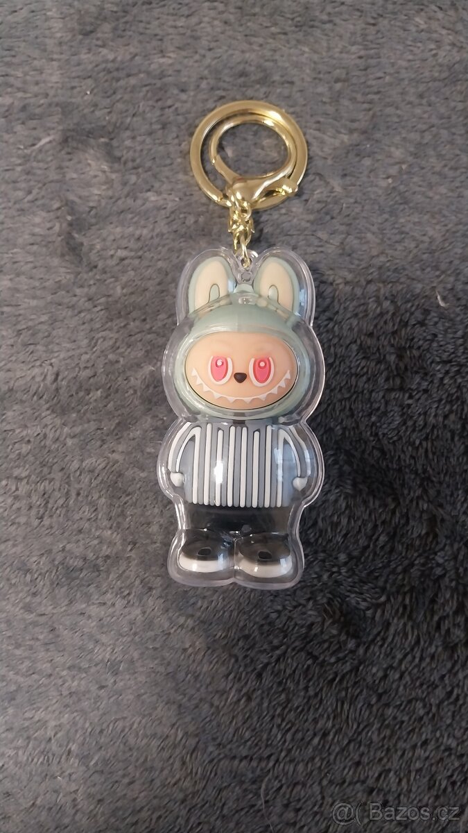 Klíčenka Labubu s překvapením - 2