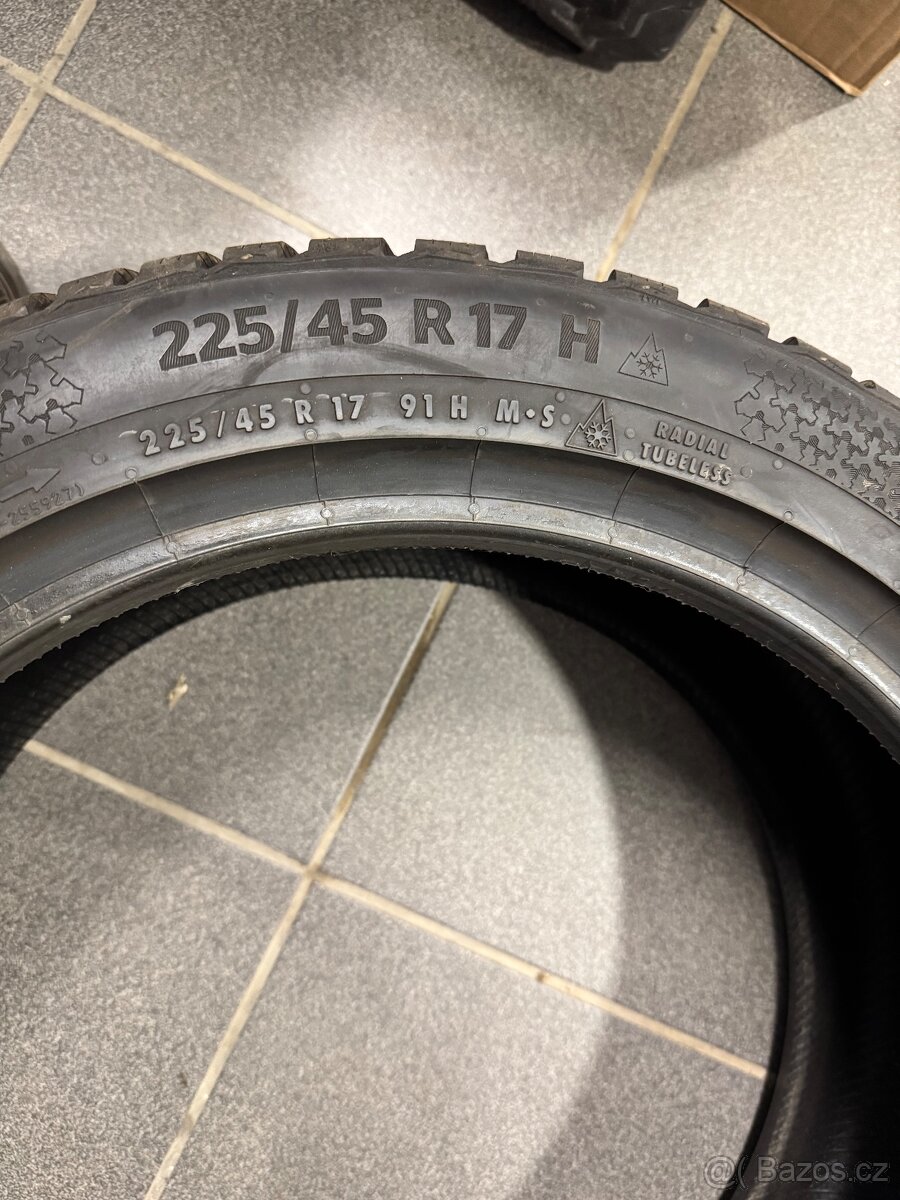 Continental TS870 225 45 17 - 2