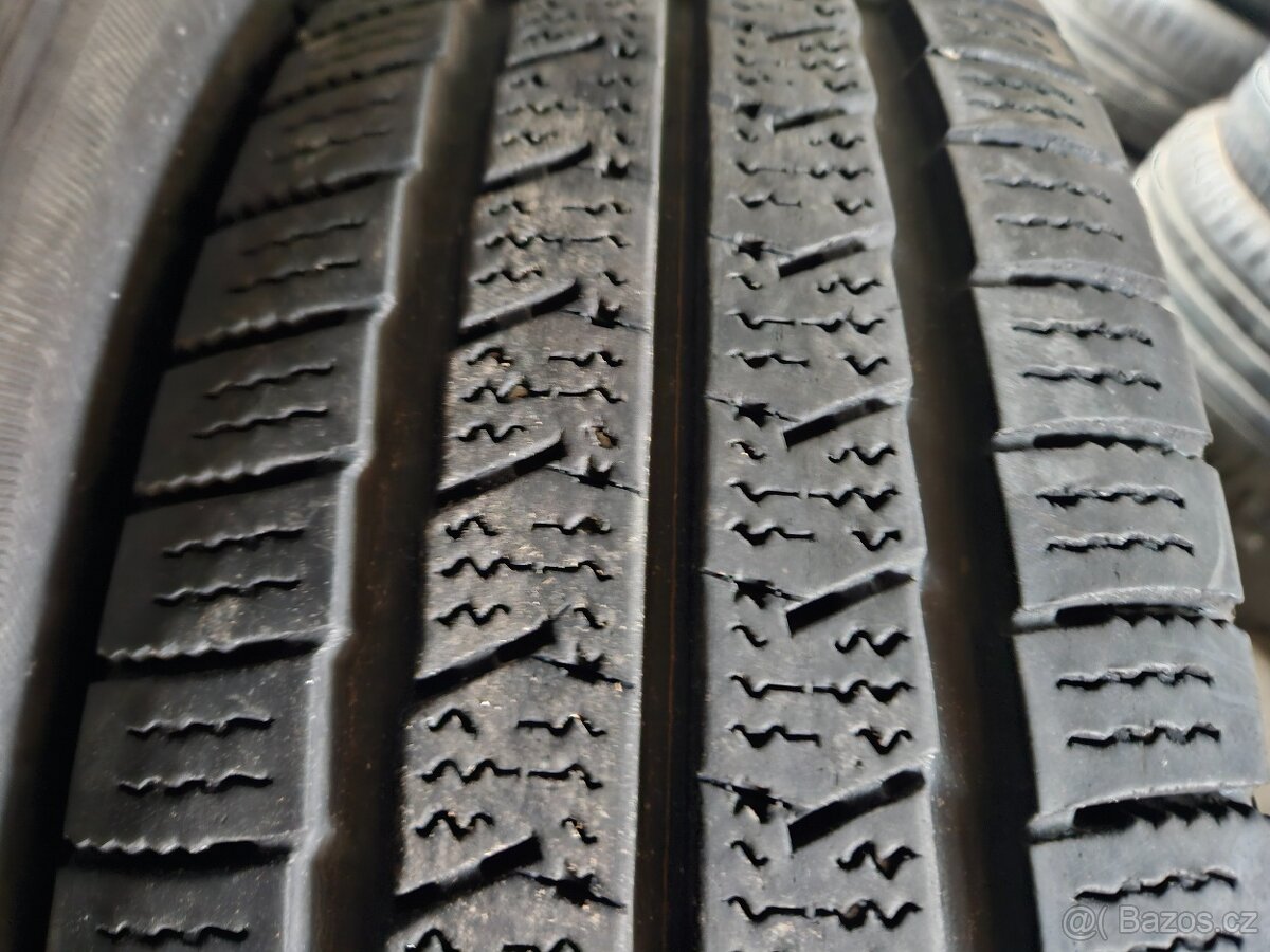 205/75R16C 113/111R WinGuard WT1 NEXEN - 2