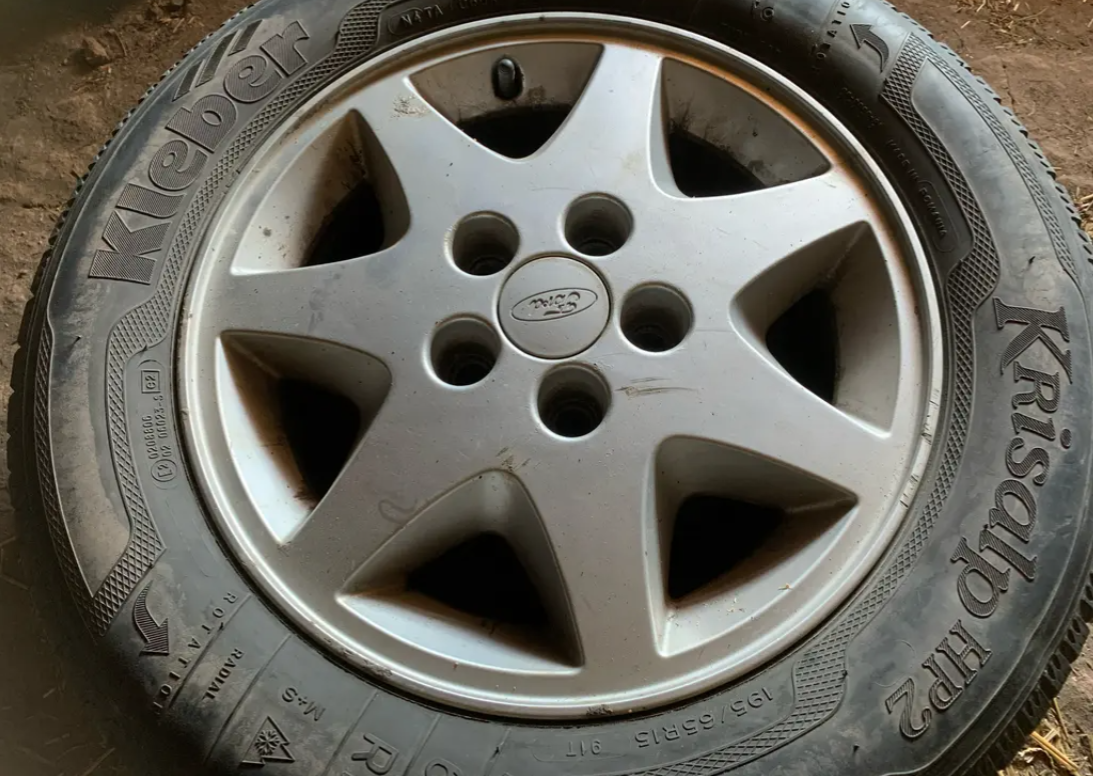 Alu sada Ford Galaxy R15 5x112 - 2