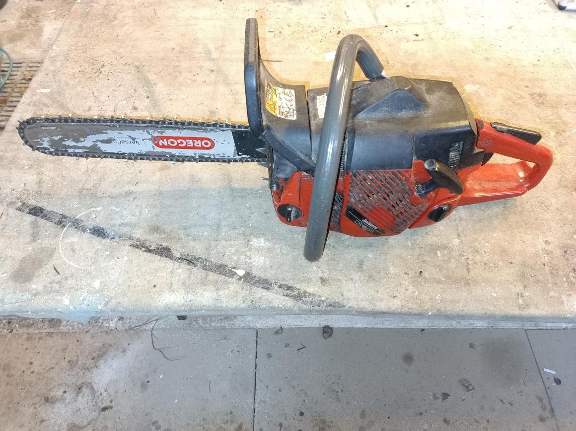 Prodám motorovou pilu Jonsered CS 2159 - 2