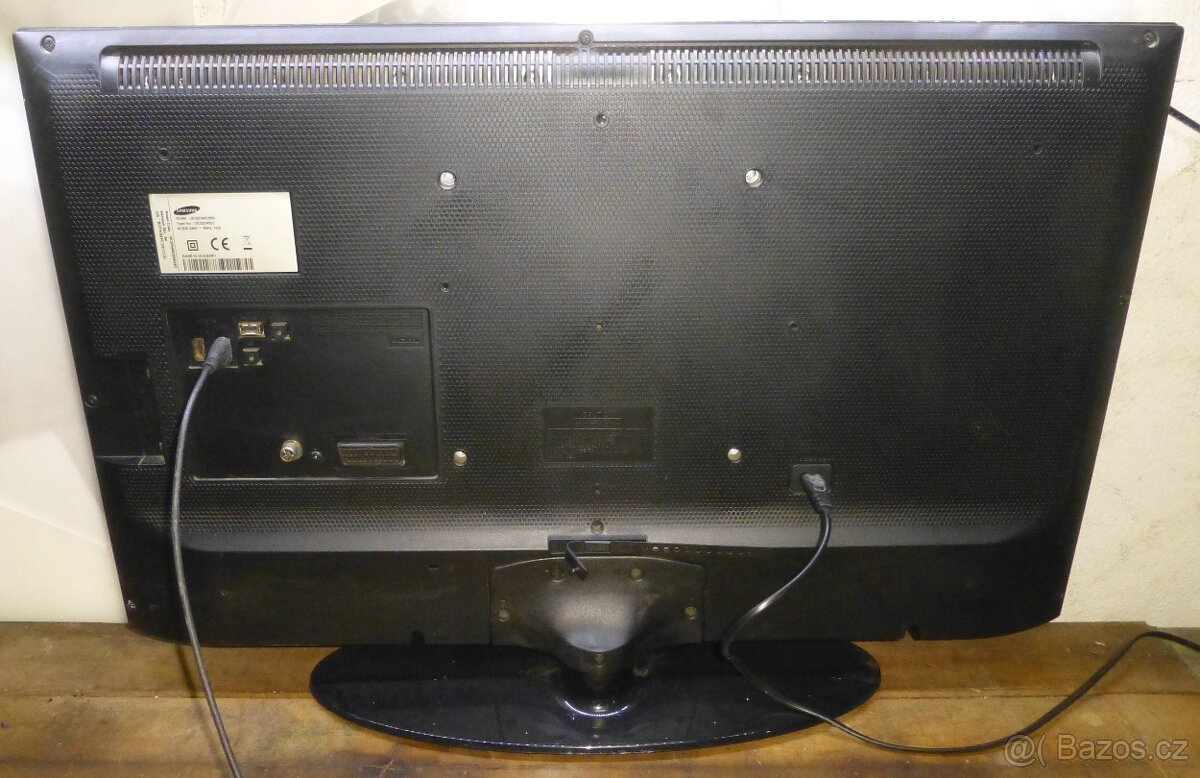 LED televize 80cm SAMSUNG 32 palců, nemá DVBT2 - 2