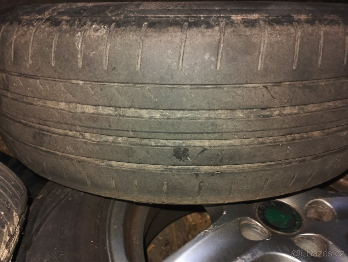 Letní pneu na Octavii 1 - 2