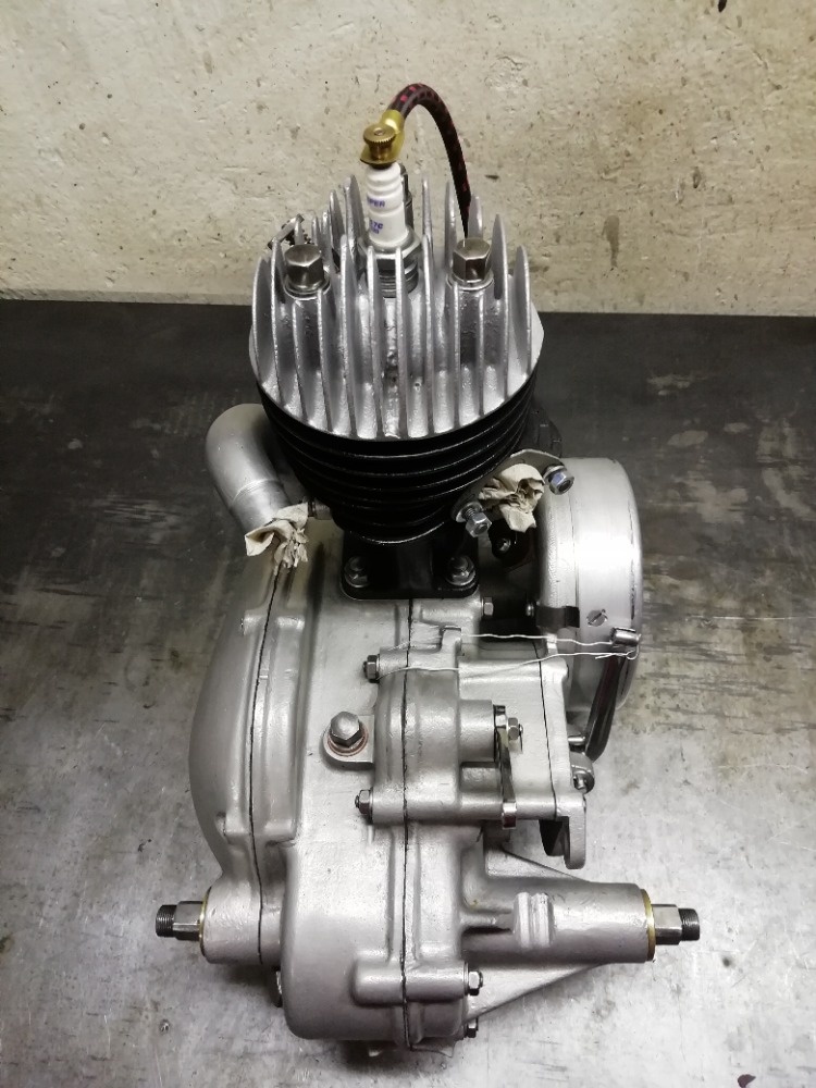 Jawa Robot MOTOR Po celkové renovaci. - 2