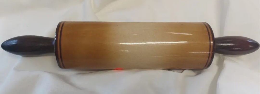 Porcelánový váleček - 2