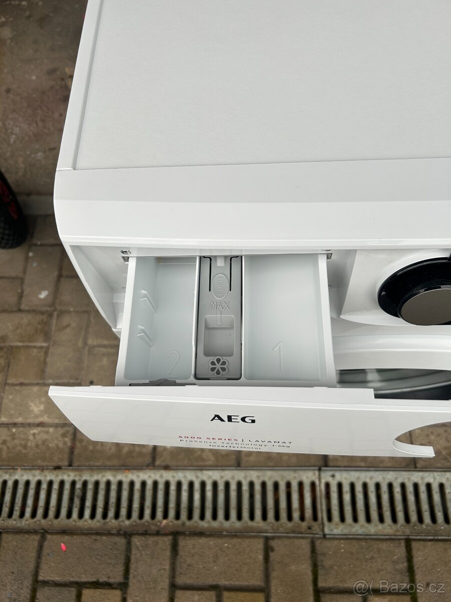 Pračka AEG ProSense™ L6SNE26IWC bílá - 2