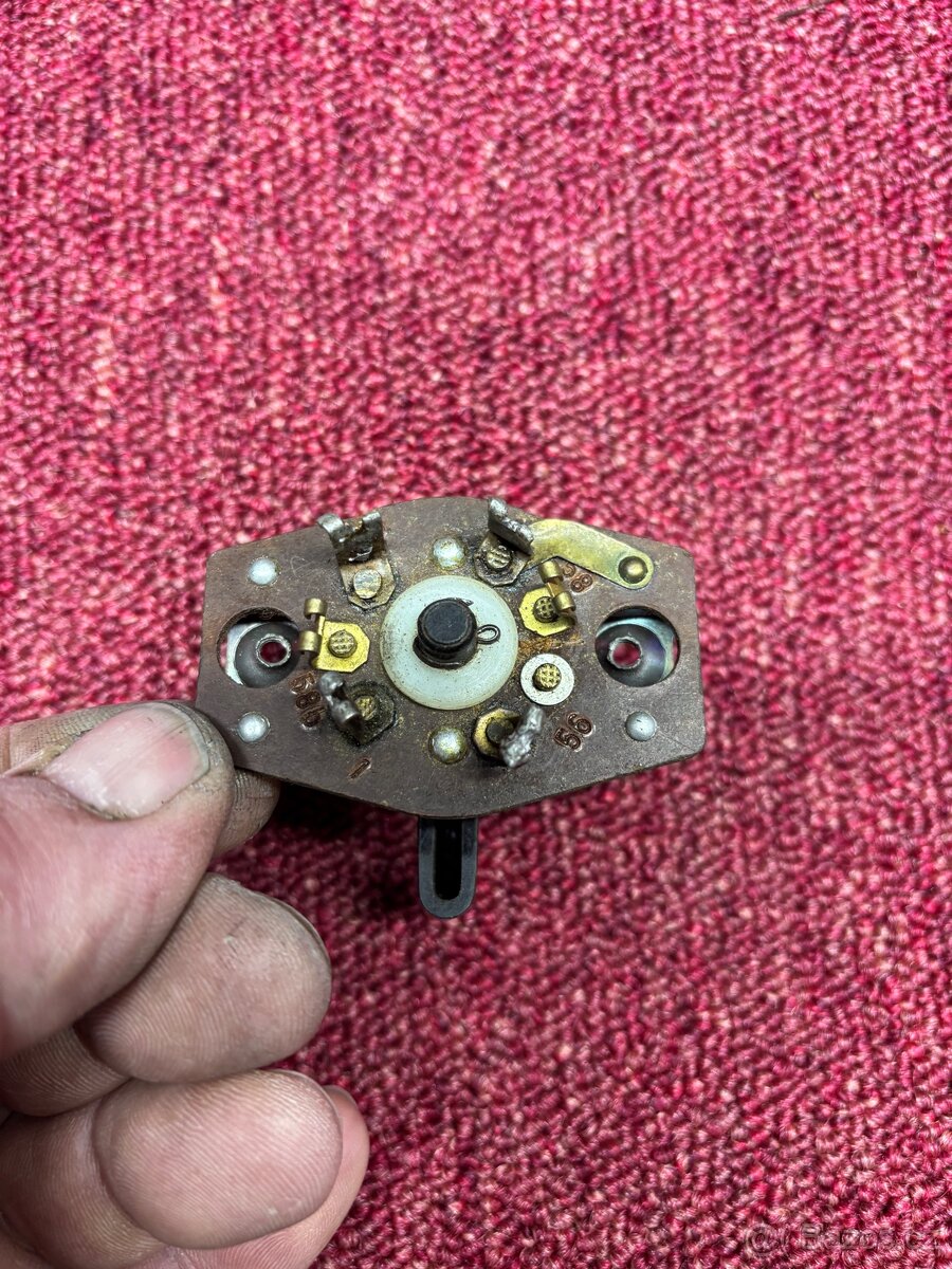 Jawa 50 přepínač světel - 2