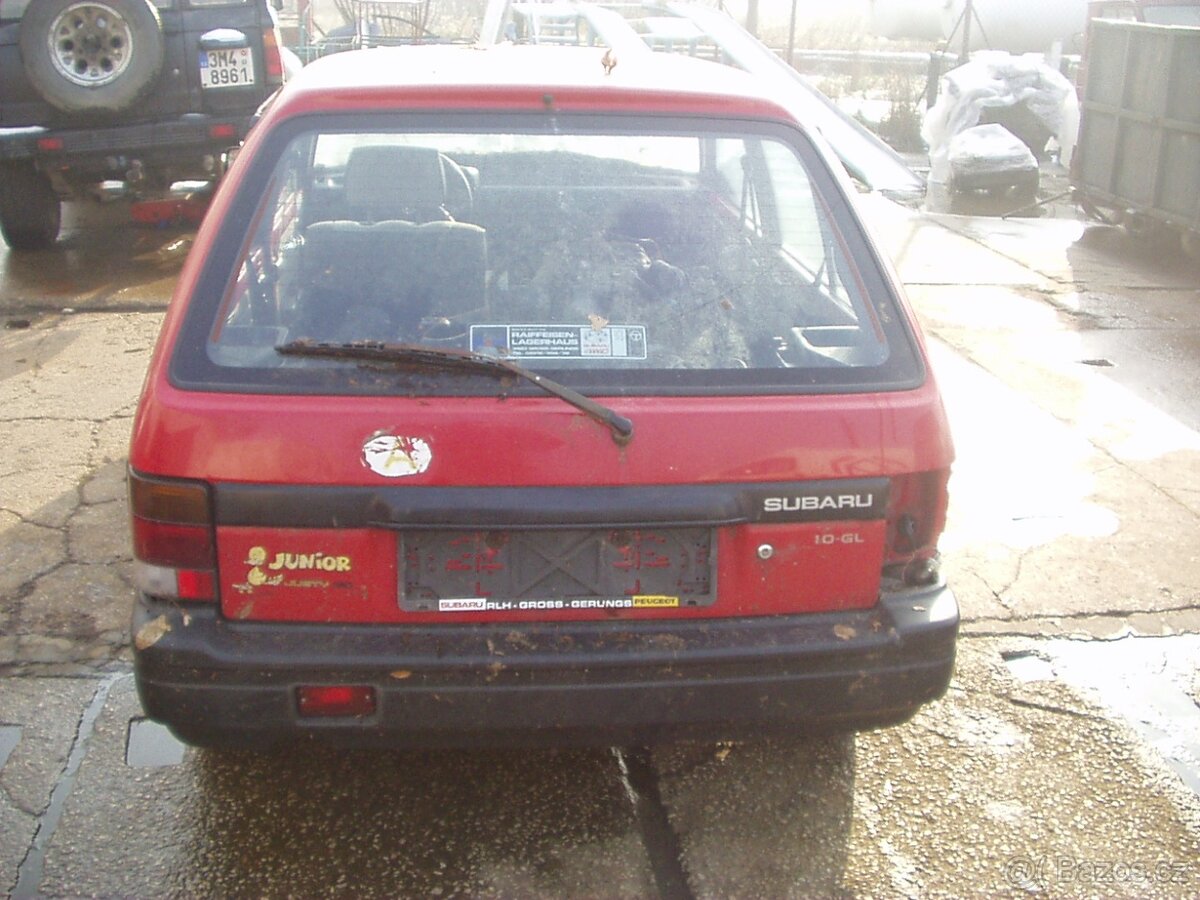 Subaru Justy 1.0 4WD červené - 2