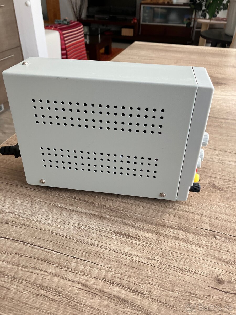 ZDROJ LONGWEI LW K 3010D - 2