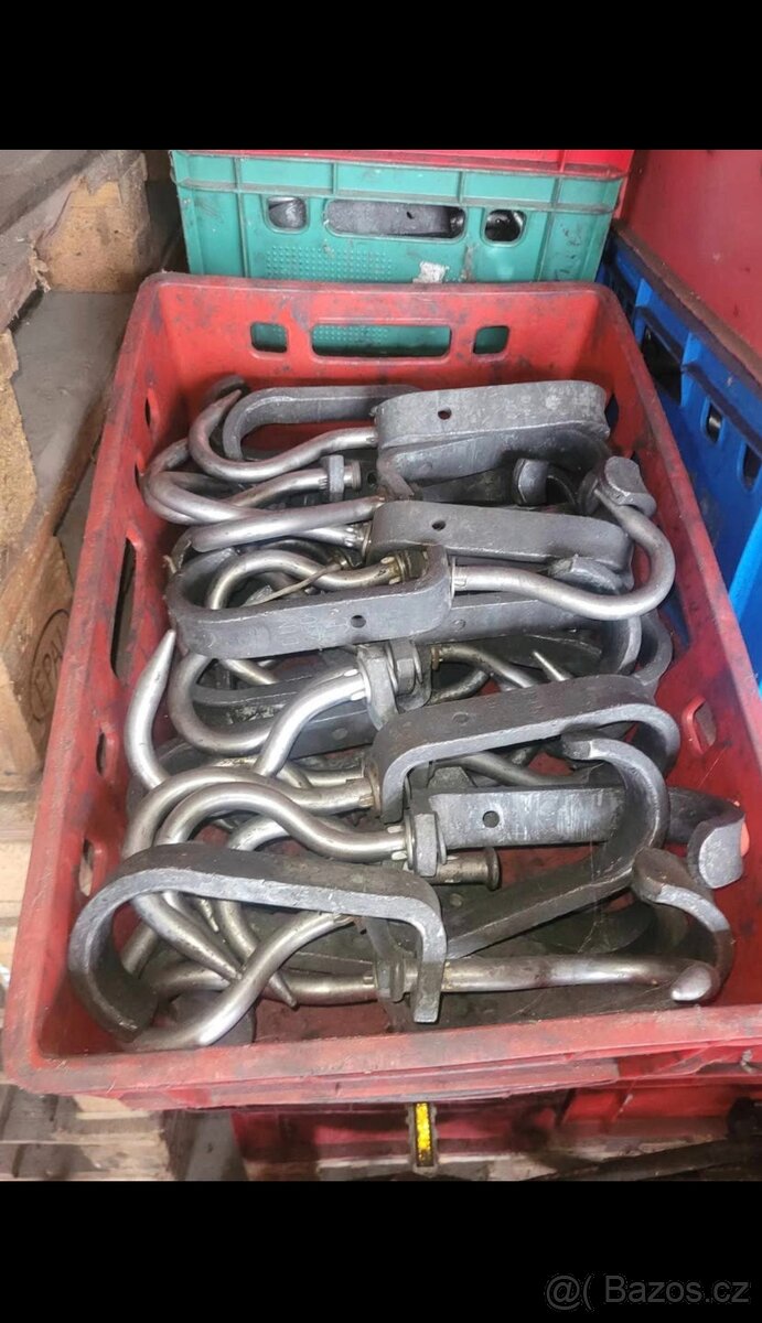 Posuvný eurohák na maso - 2