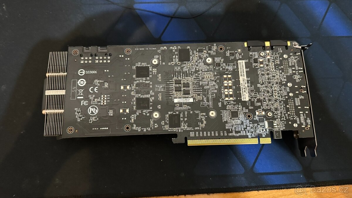 GPU GIGABYTE GTX 970 WindForce 3X OC 4GB - 2