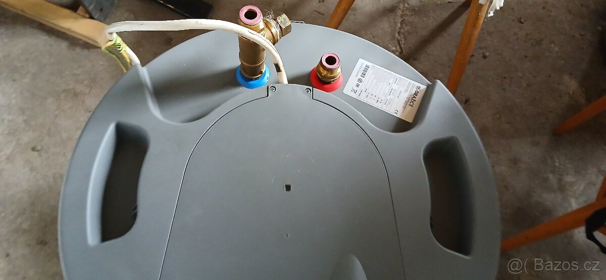 Elekrický závěsný bojler Dražice 50l - 2