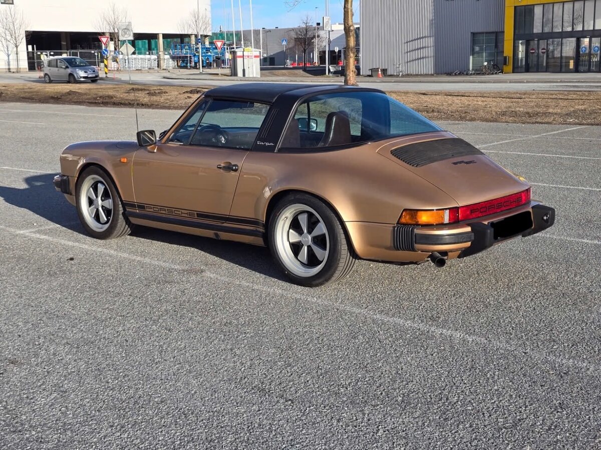 Porsche 911 3.0 - 2