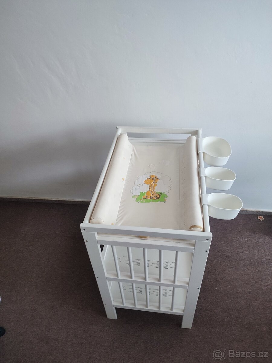 Přebalovací pult - 2