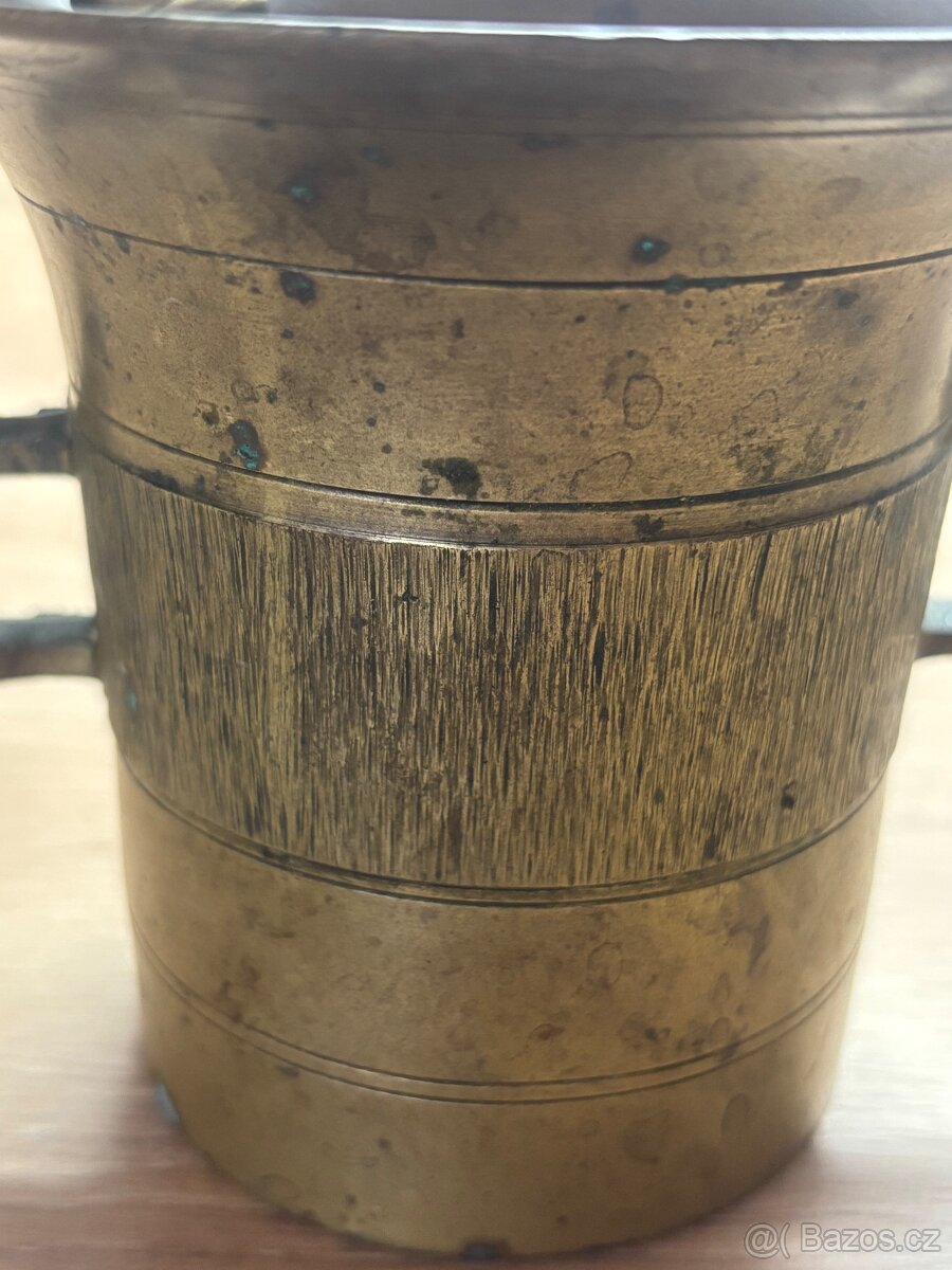 Prodám starý hmoždíř - 2