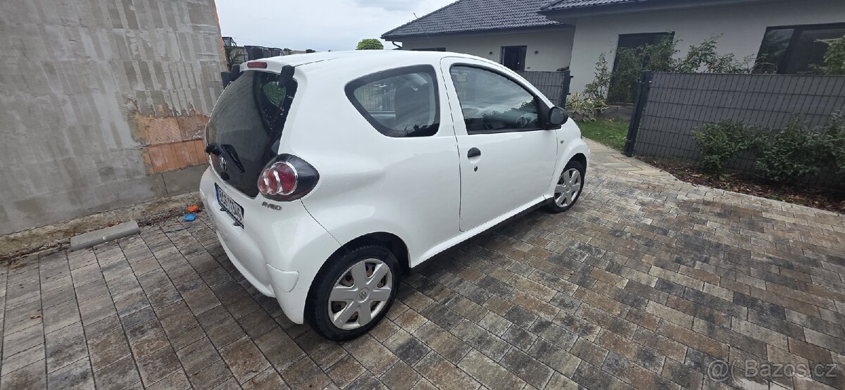 Toyota Aygo - 2