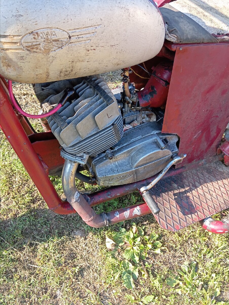 Jawa 350/638 (tříkolka)