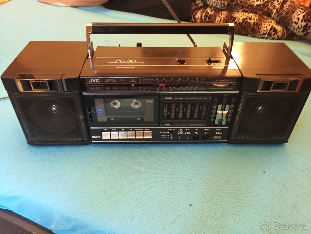 JVC PC-Y555,JVC pc-30,JVC RC-W410,Sharp QT-CD43 - 2