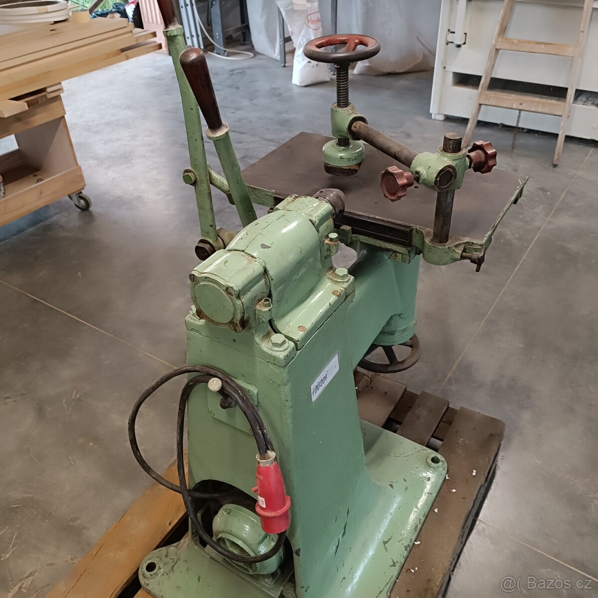 Truhlařske stroje - 2