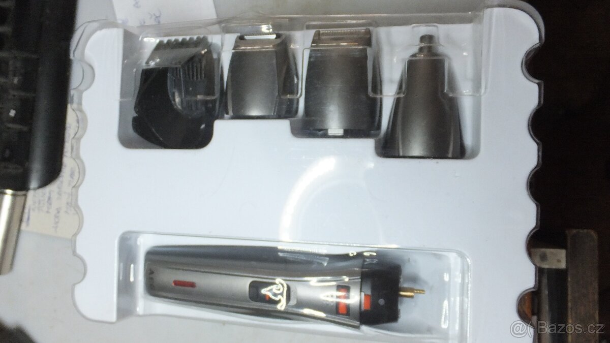 HOLICÍ strojek AEG - 2