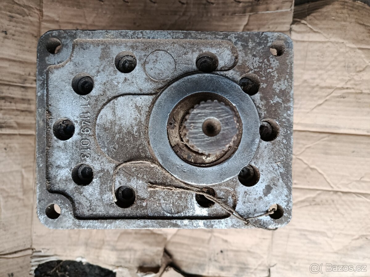 Hydraulické čerpadlo olejové - 2