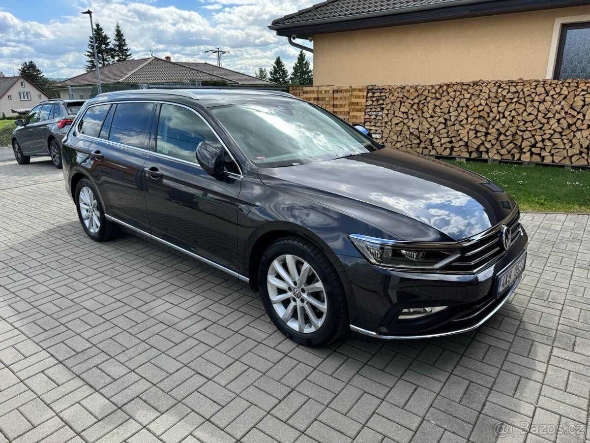 Volkswagen Passat B8 2021 2.0 TDI, 110 kW, Elegance - 2