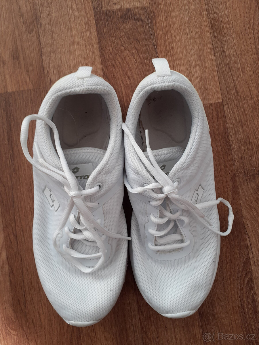 Plátěné tenisky zn. Lotto vel. 39 - 2