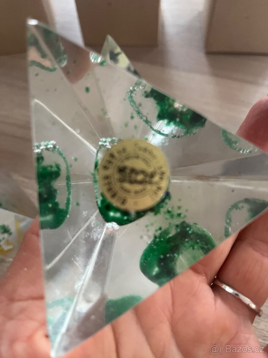 Skleněné dekorativní pyramidy - 2