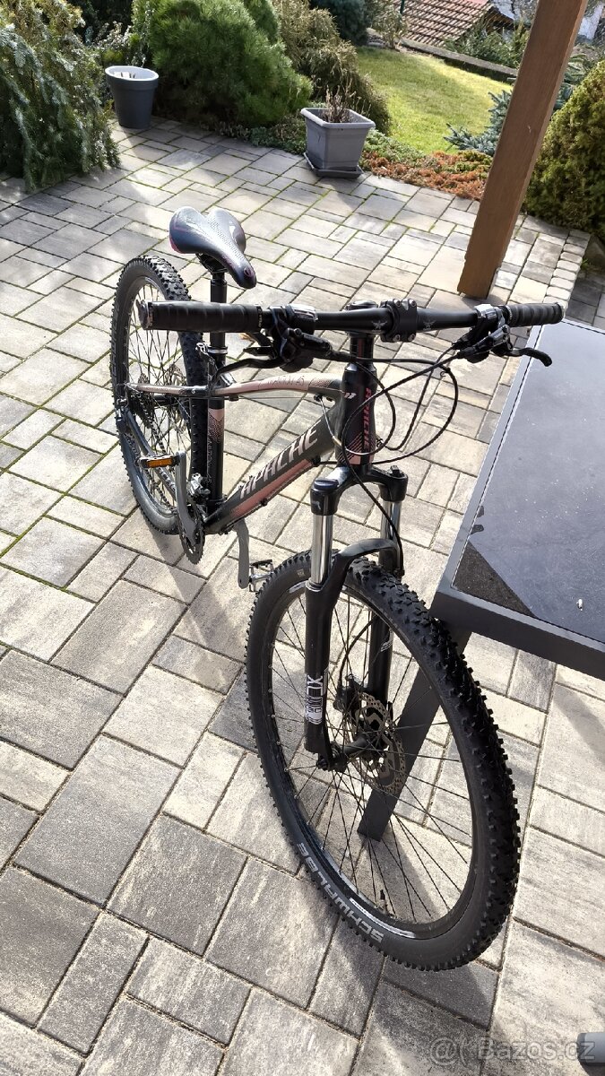 Apache Manitou A5 Lady - 2