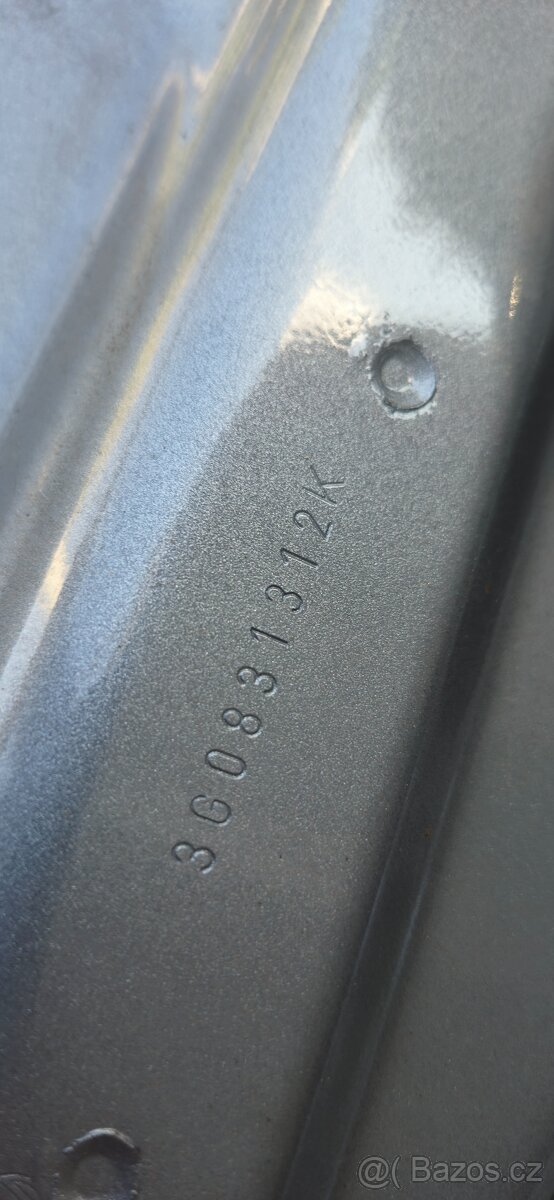 Prave predni dvere vw passat 3g b8 - 2