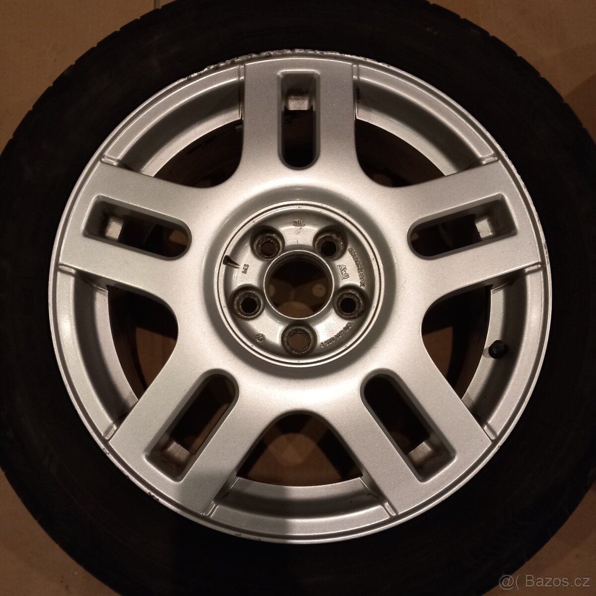 Golf IV alu 5x100/16" - 2