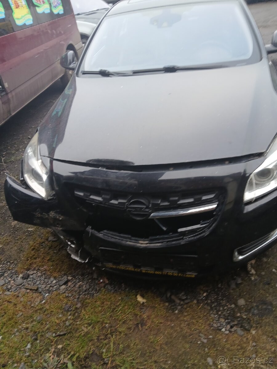 Opel insignia - 2